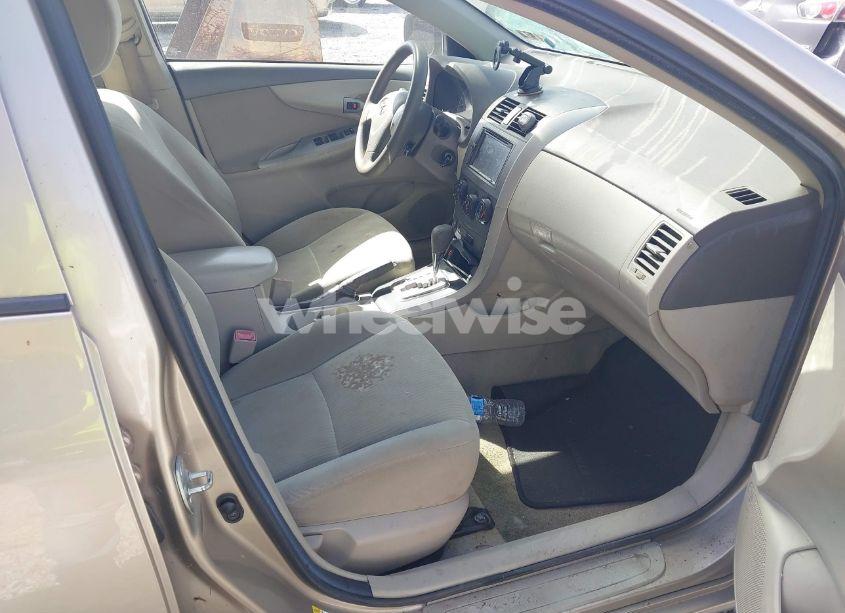 Photo 5 of 2010 Toyota Corolla LE (VIN 2T1BU4EE4AC523764)