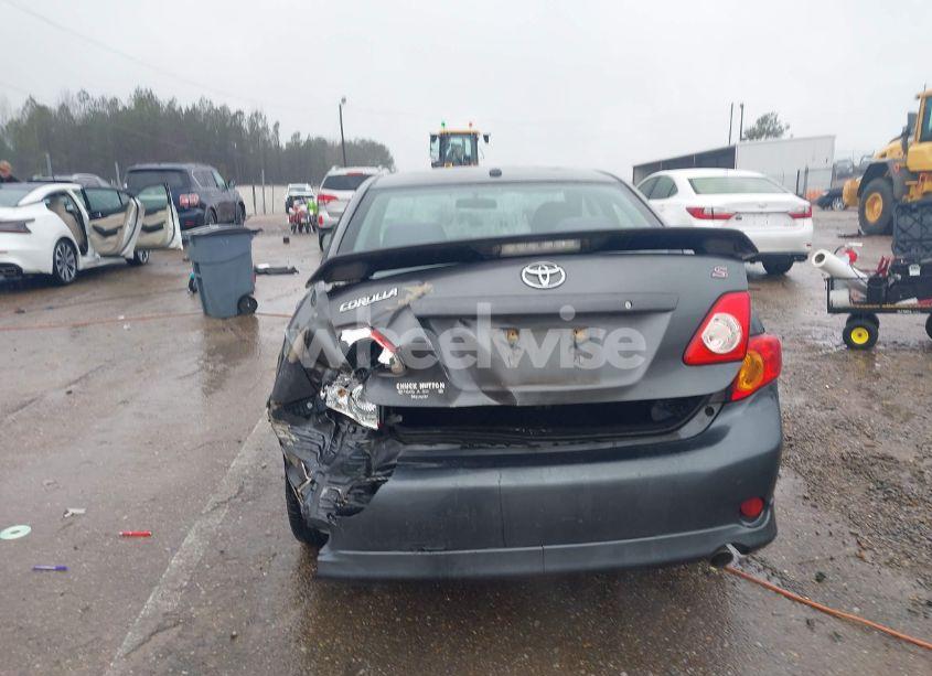 Photo 16 of 2010 Toyota Corolla S (VIN 2T1BU4EE4AC535610)