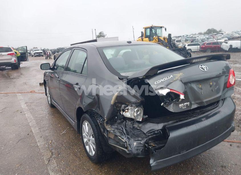 Photo 18 of 2010 Toyota Corolla S (VIN 2T1BU4EE4AC535610)