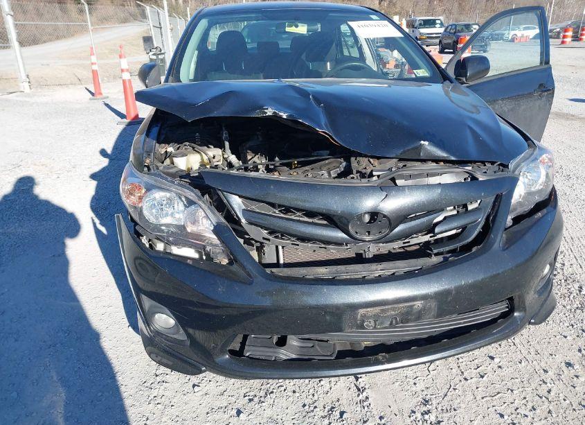 Photo 6 of 2011 Toyota Corolla S (VIN 2T1BU4EE4BC554126)