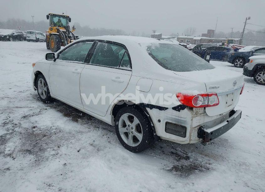 Photo 3 of 2011 Toyota Corolla LE (VIN 2T1BU4EE4BC570083)