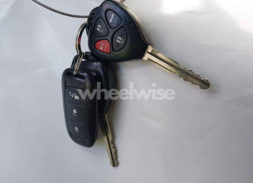 Photo 11 of 2011 Toyota Corolla S (VIN 2T1BU4EE4BC581004)