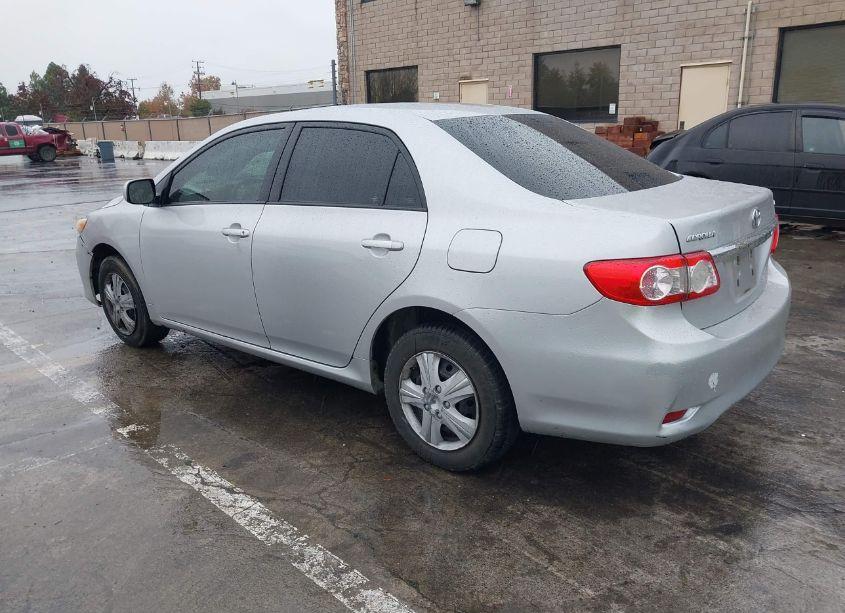 Photo 3 of 2011 Toyota Corolla LE (VIN 2T1BU4EE4BC587644)