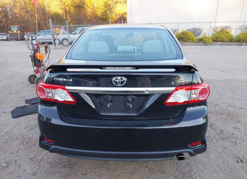 Photo 15 of 2011 Toyota Corolla S (VIN 2T1BU4EE4BC599342)