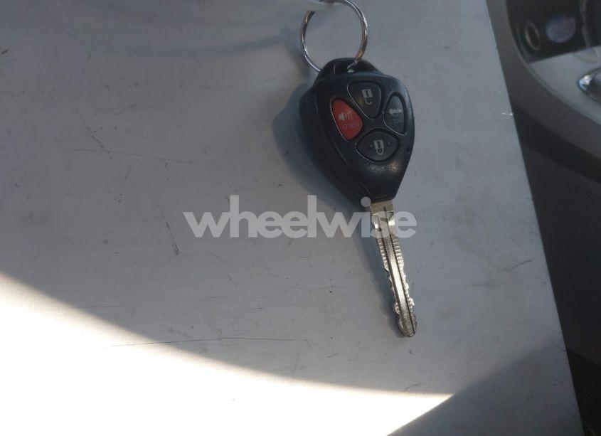 Photo 11 of 2011 Toyota Corolla LE (VIN 2T1BU4EE4BC621520)