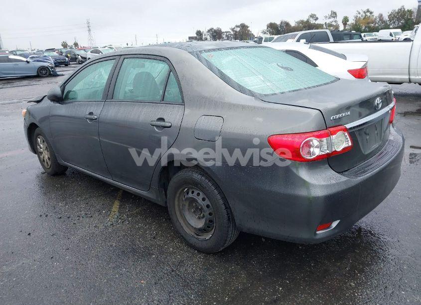 Photo 3 of 2011 Toyota Corolla LE (VIN 2T1BU4EE4BC621520)
