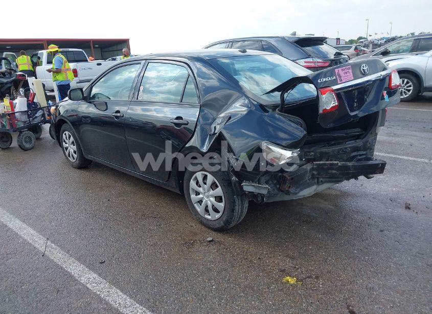 Photo 3 of 2011 Toyota Corolla LE (VIN 2T1BU4EE4BC624319)