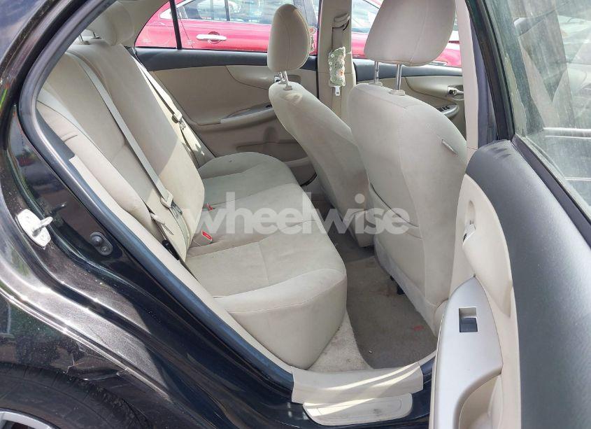 Photo 8 of 2011 Toyota Corolla LE (VIN 2T1BU4EE4BC624319)