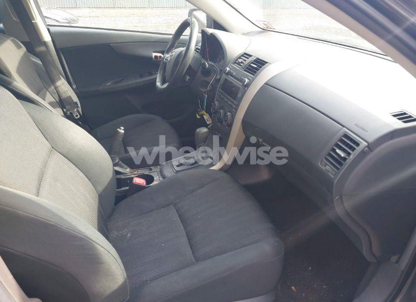 Photo 5 of 2011 Toyota Corolla S (VIN 2T1BU4EE4BC625731)