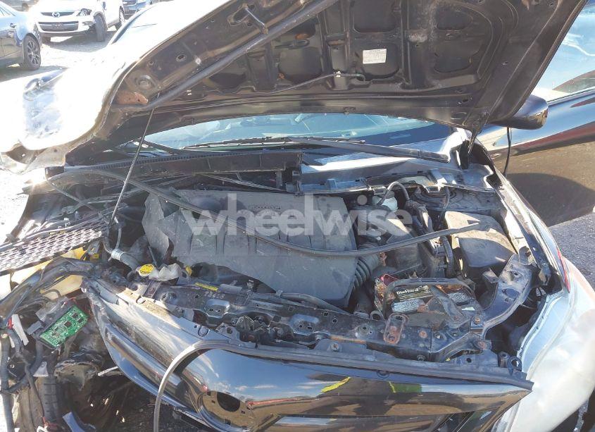 Photo 10 of 2011 Toyota Corolla LE (VIN 2T1BU4EE4BC637295)