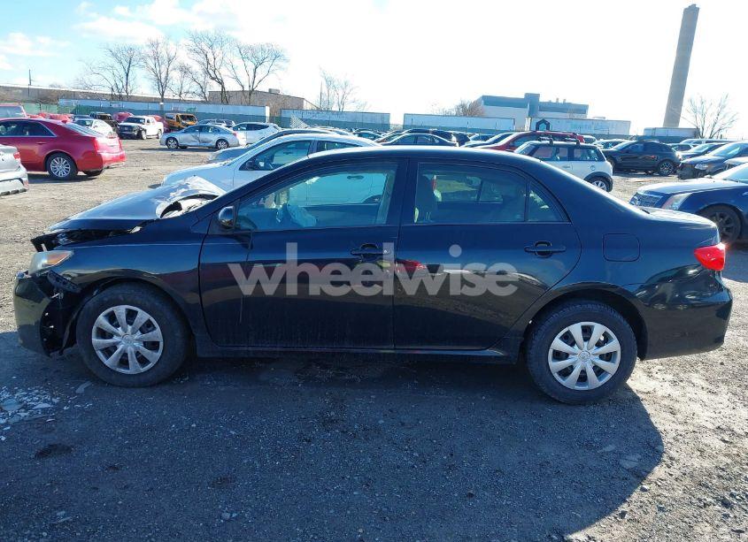 Photo 15 of 2011 Toyota Corolla LE (VIN 2T1BU4EE4BC637295)