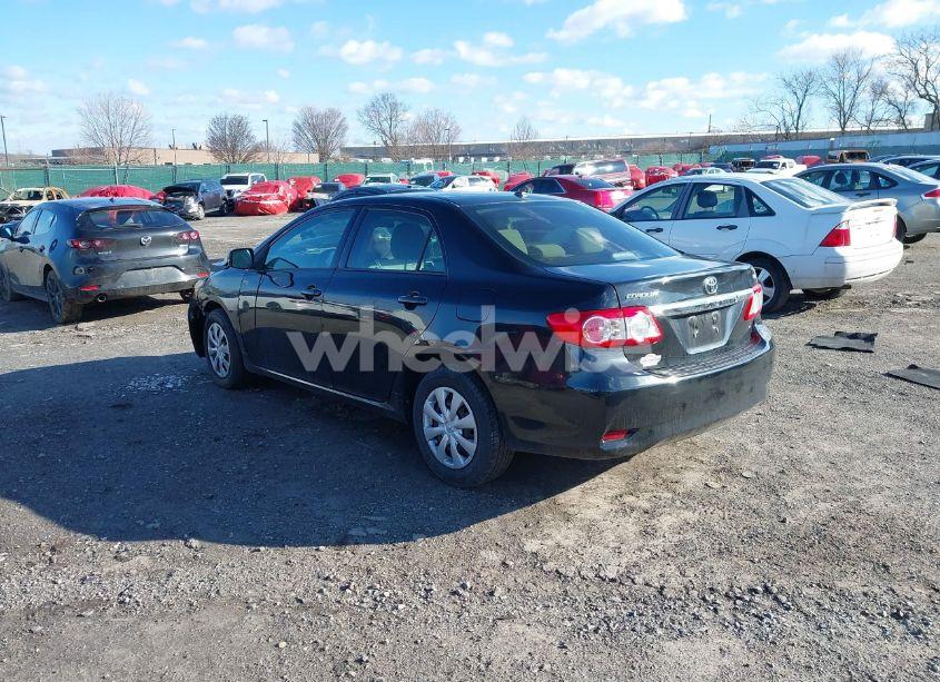 Photo 3 of 2011 Toyota Corolla LE (VIN 2T1BU4EE4BC637295)