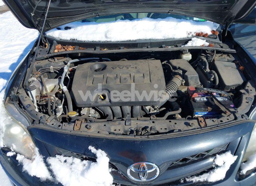 Photo 10 of 2011 Toyota Corolla LE (VIN 2T1BU4EE4BC640505)