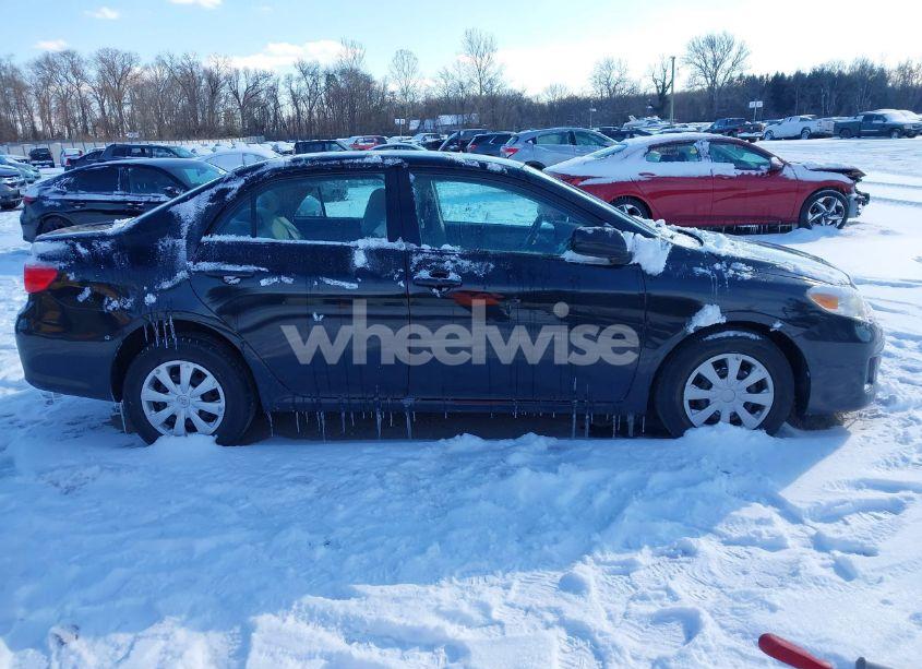 Photo 13 of 2011 Toyota Corolla LE (VIN 2T1BU4EE4BC640505)