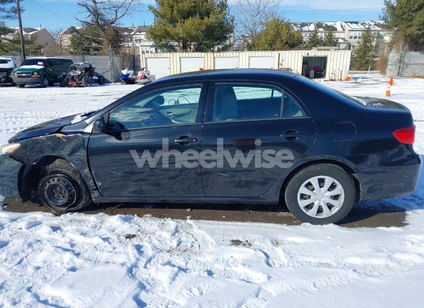 Photo 14 of 2011 Toyota Corolla LE (VIN 2T1BU4EE4BC640505)