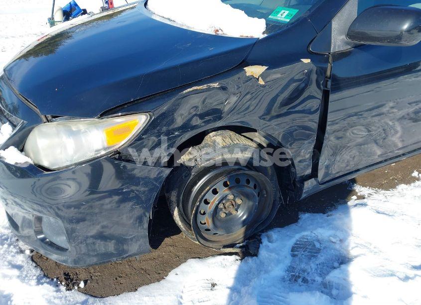 Photo 17 of 2011 Toyota Corolla LE (VIN 2T1BU4EE4BC640505)