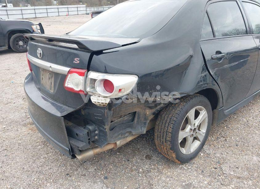 Photo 12 of 2011 Toyota Corolla S (VIN 2T1BU4EE4BC674668)