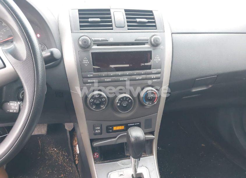 Photo 17 of 2011 Toyota Corolla S (VIN 2T1BU4EE4BC674668)