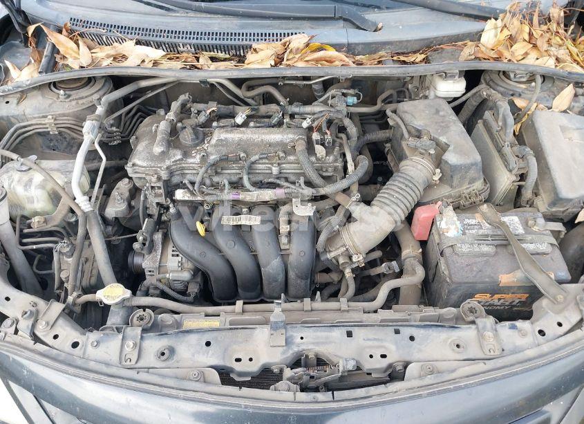 Photo 10 of 2011 Toyota Corolla LE (VIN 2T1BU4EE4BC675447)