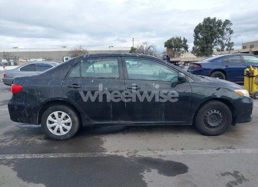 Photo 13 of 2011 Toyota Corolla LE (VIN 2T1BU4EE4BC675447)
