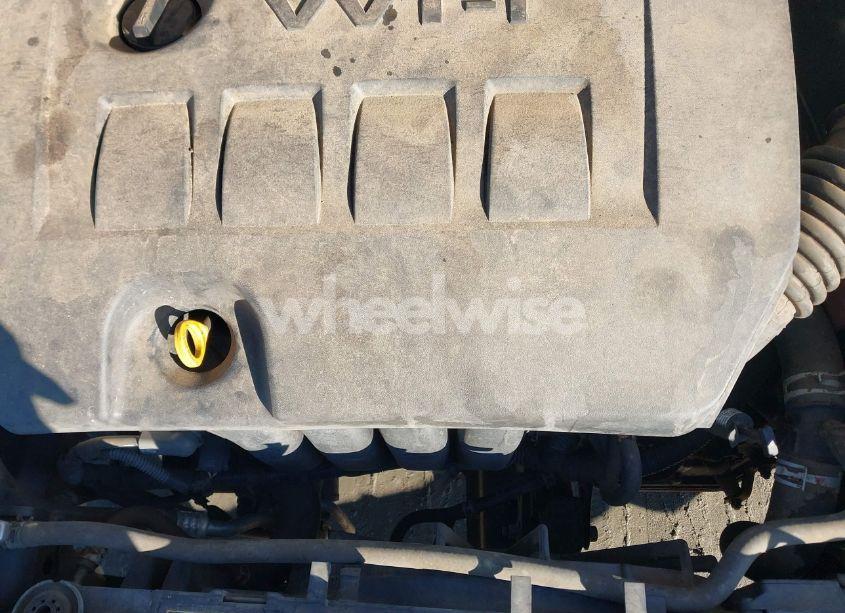 Photo 10 of 2011 Toyota Corolla S (VIN 2T1BU4EE4BC681278)