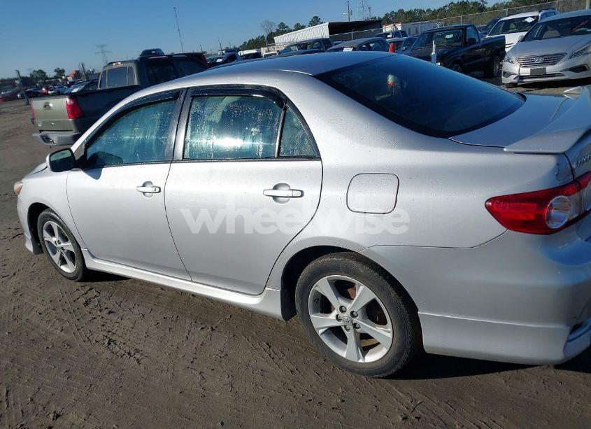 Photo 14 of 2011 Toyota Corolla S (VIN 2T1BU4EE4BC681278)