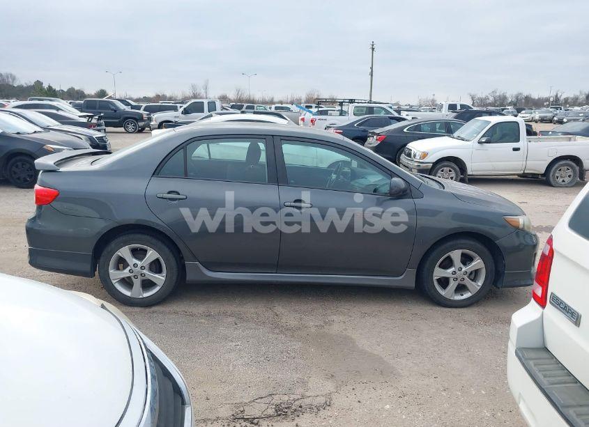 Photo 13 of 2011 Toyota Corolla S (VIN 2T1BU4EE4BC686836)