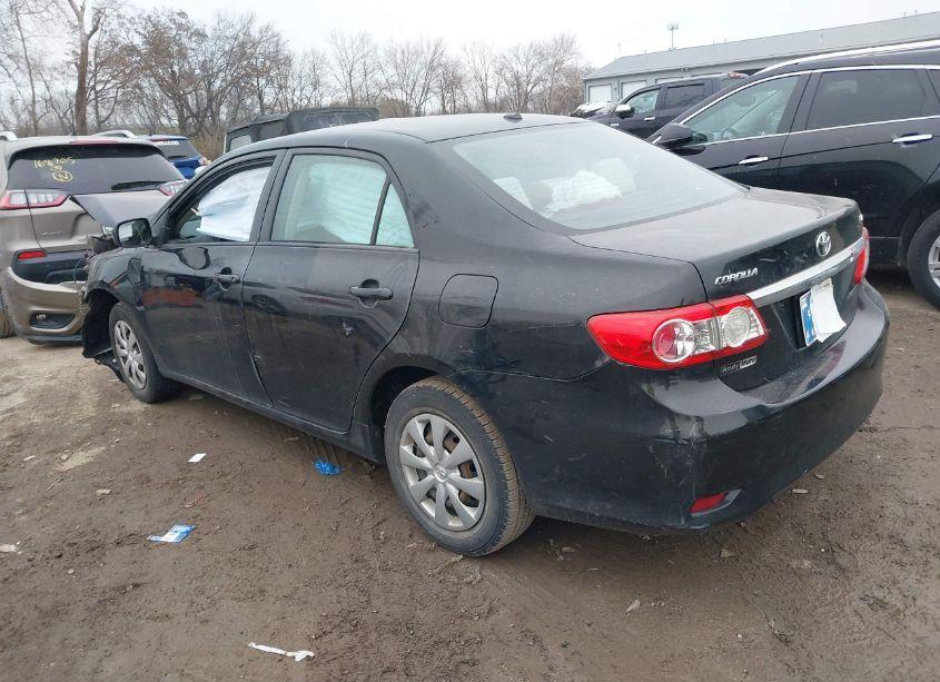 Photo 3 of 2011 Toyota Corolla LE (VIN 2T1BU4EE4BC687405)