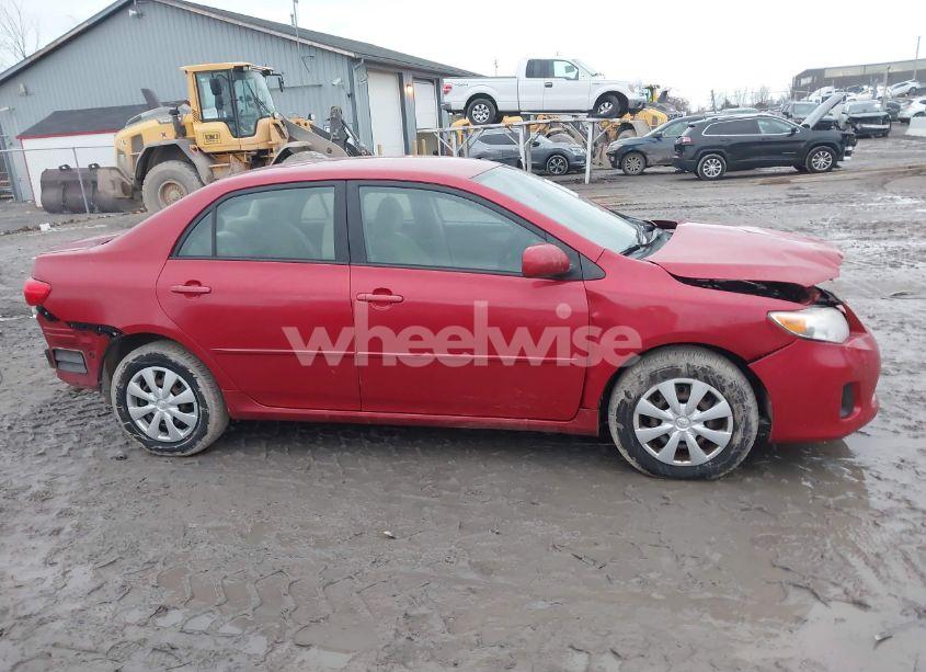 Photo 13 of 2011 Toyota Corolla LE (VIN 2T1BU4EE4BC694046)