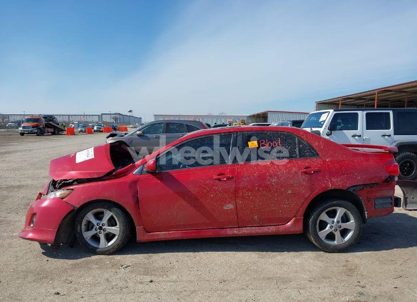 Photo 14 of 2011 Toyota Corolla S (VIN 2T1BU4EE4BC694905)