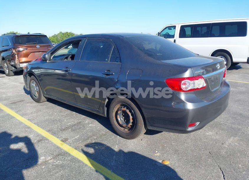 Photo 3 of 2011 Toyota Corolla LE (VIN 2T1BU4EE4BC705238)
