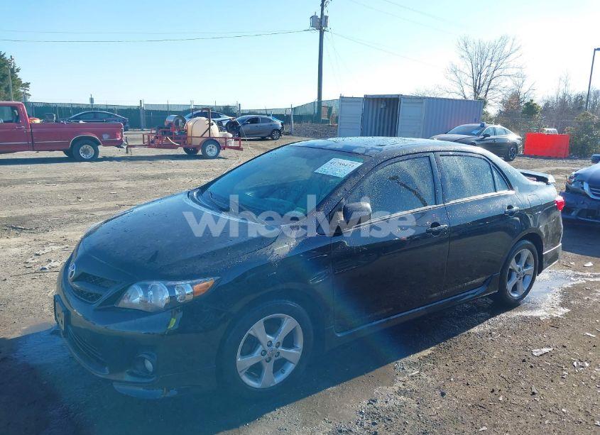 Photo 2 of 2011 Toyota Corolla S/LE (VIN 2T1BU4EE4BC714196)