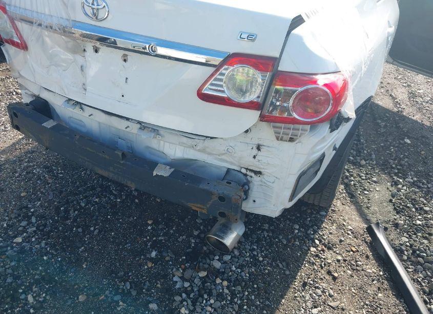 Photo 14 of 2011 Toyota Corolla LE (VIN 2T1BU4EE4BC746341)