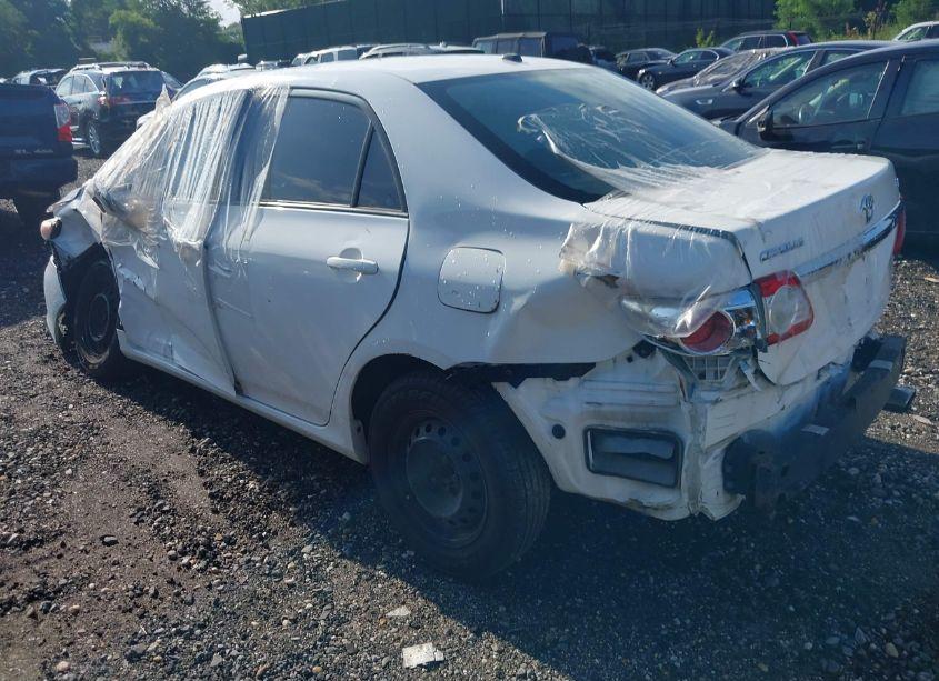 Photo 3 of 2011 Toyota Corolla LE (VIN 2T1BU4EE4BC746341)