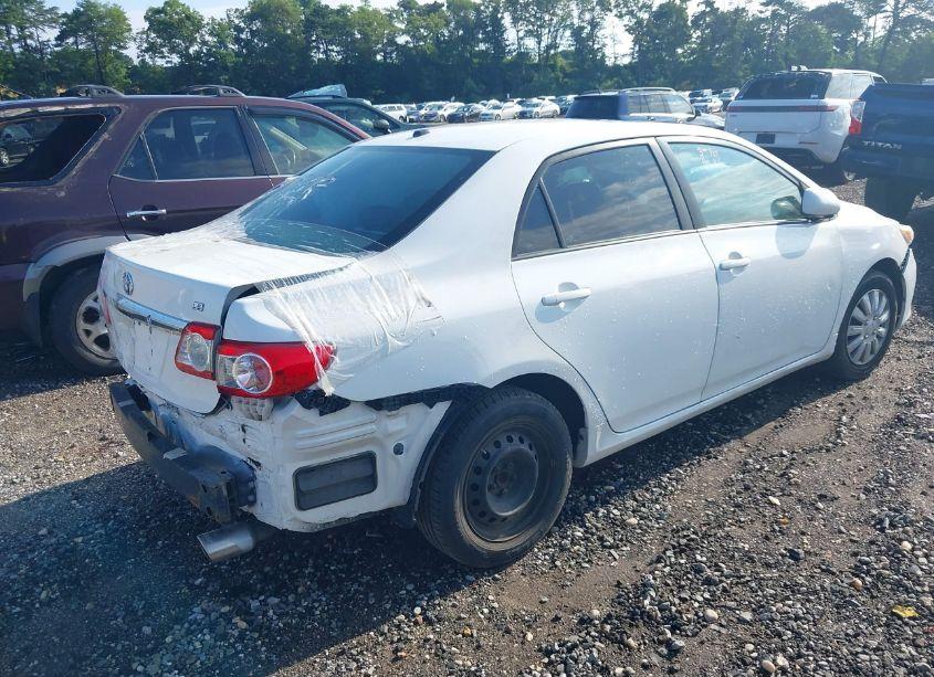 Photo 4 of 2011 Toyota Corolla LE (VIN 2T1BU4EE4BC746341)