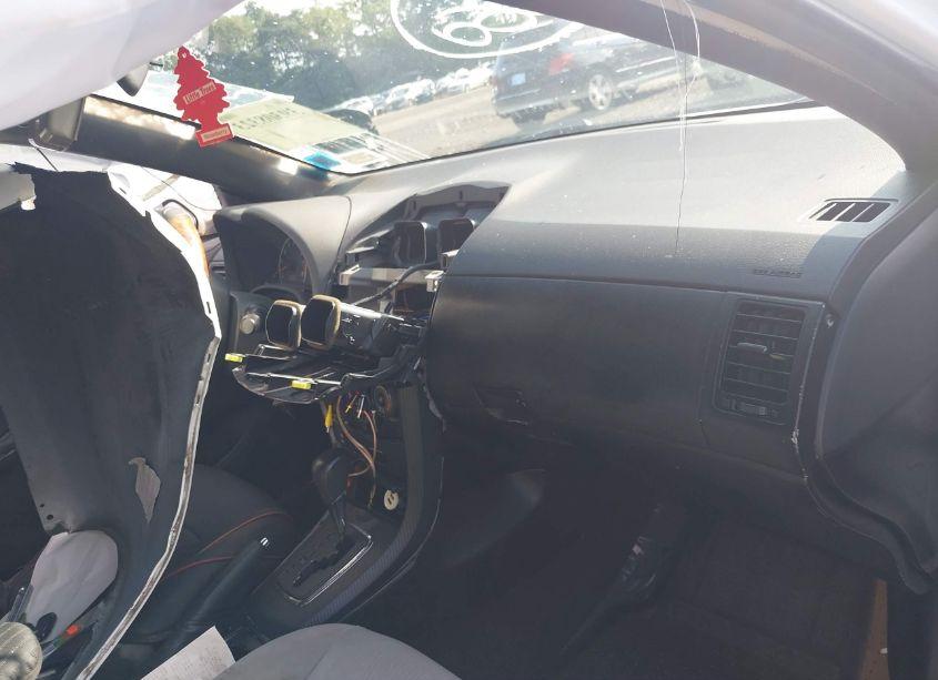 Photo 5 of 2011 Toyota Corolla LE (VIN 2T1BU4EE4BC746341)