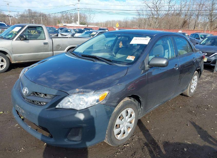Photo 17 of 2011 Toyota Corolla LE (VIN 2T1BU4EE4BC753368)