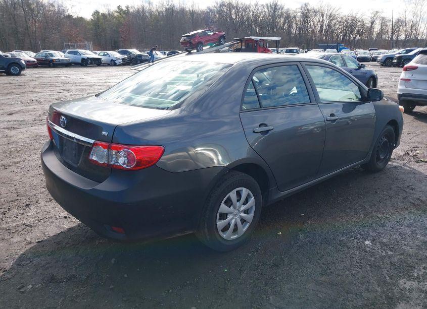 Photo 4 of 2011 Toyota Corolla LE (VIN 2T1BU4EE4BC753368)