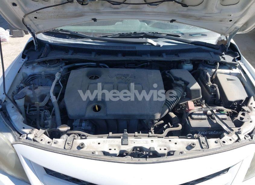 Photo 10 of 2012 Toyota Corolla S (VIN 2T1BU4EE4CC774772)