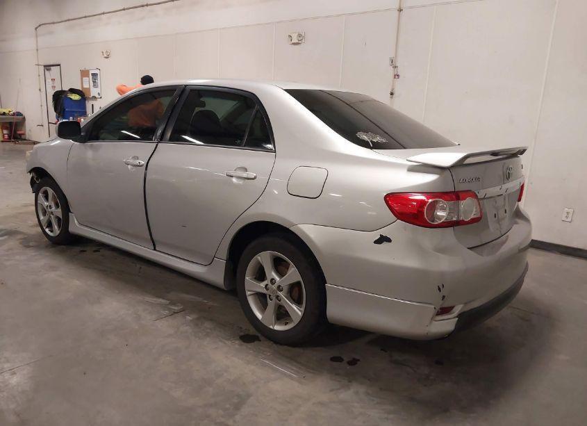 Photo 3 of 2012 Toyota Corolla S (VIN 2T1BU4EE4CC806636)