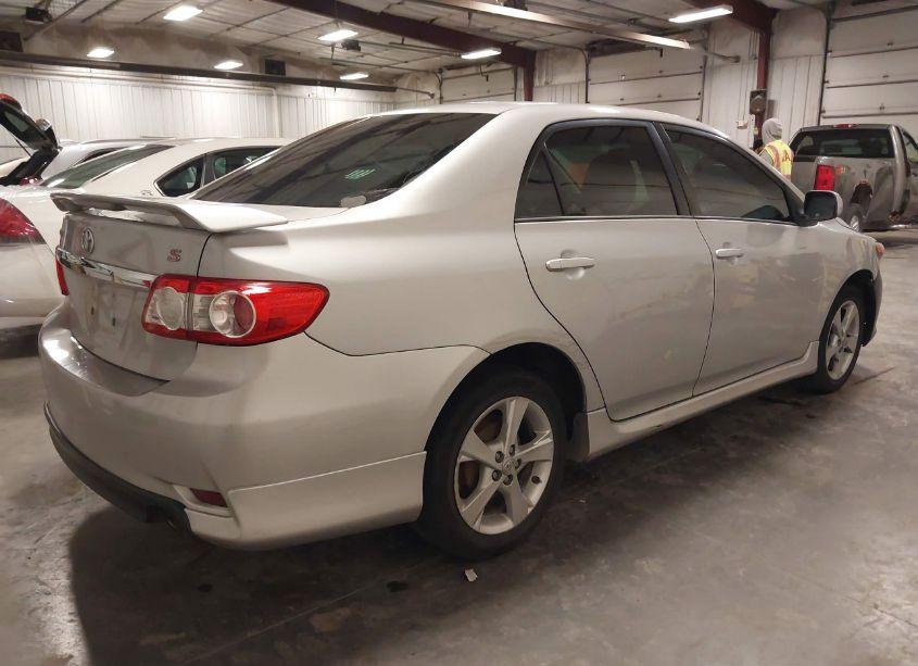 Photo 4 of 2012 Toyota Corolla S (VIN 2T1BU4EE4CC806636)