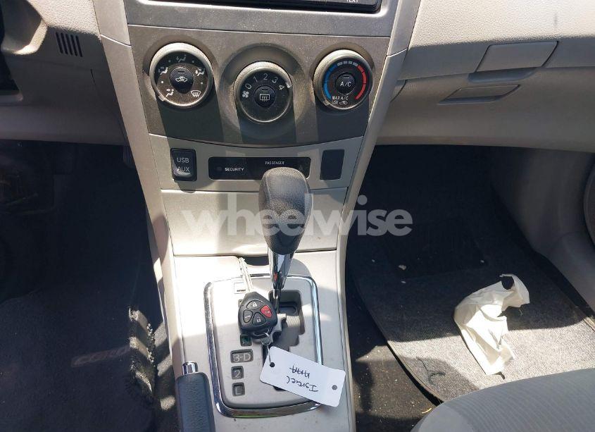 Photo 11 of 2012 Toyota Corolla LE (VIN 2T1BU4EE4CC811366)