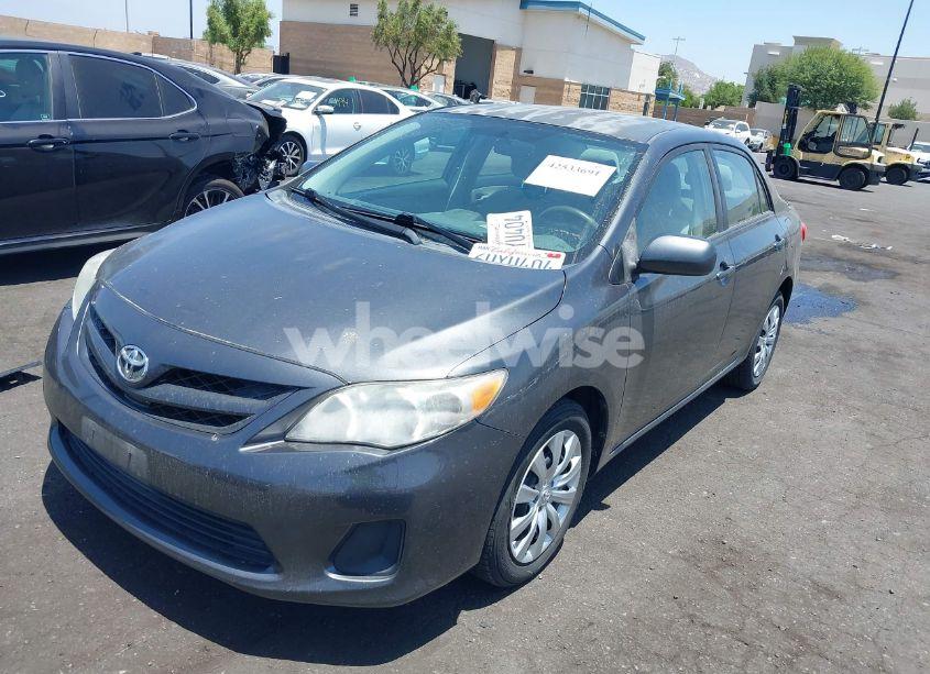 Photo 2 of 2012 Toyota Corolla LE (VIN 2T1BU4EE4CC811366)