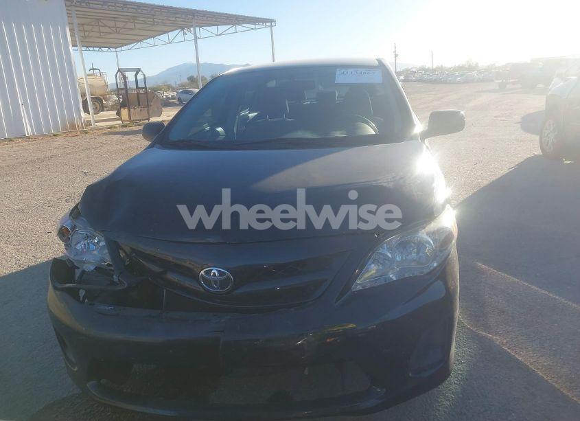 Photo 12 of 2012 Toyota Corolla LE (VIN 2T1BU4EE4CC832525)
