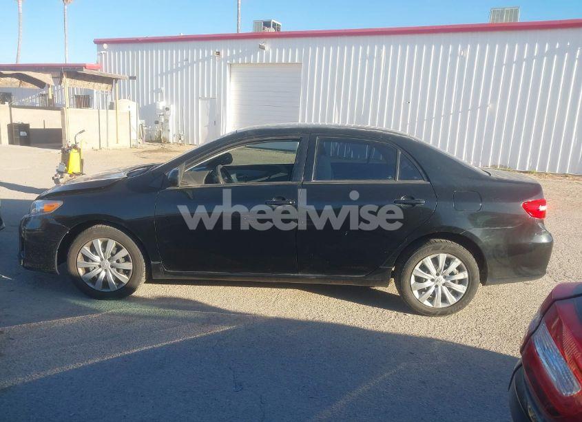 Photo 14 of 2012 Toyota Corolla LE (VIN 2T1BU4EE4CC832525)