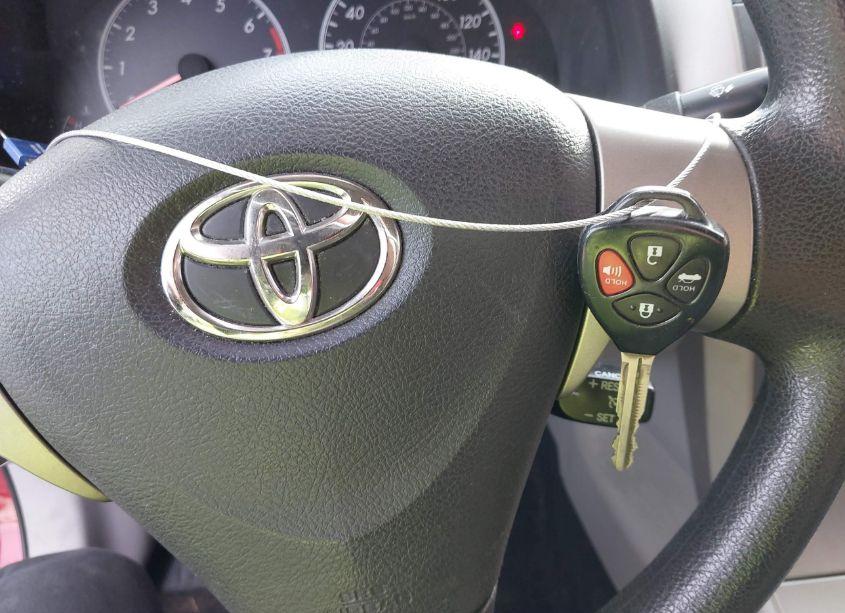 Photo 11 of 2012 Toyota Corolla LE (VIN 2T1BU4EE4CC846148)