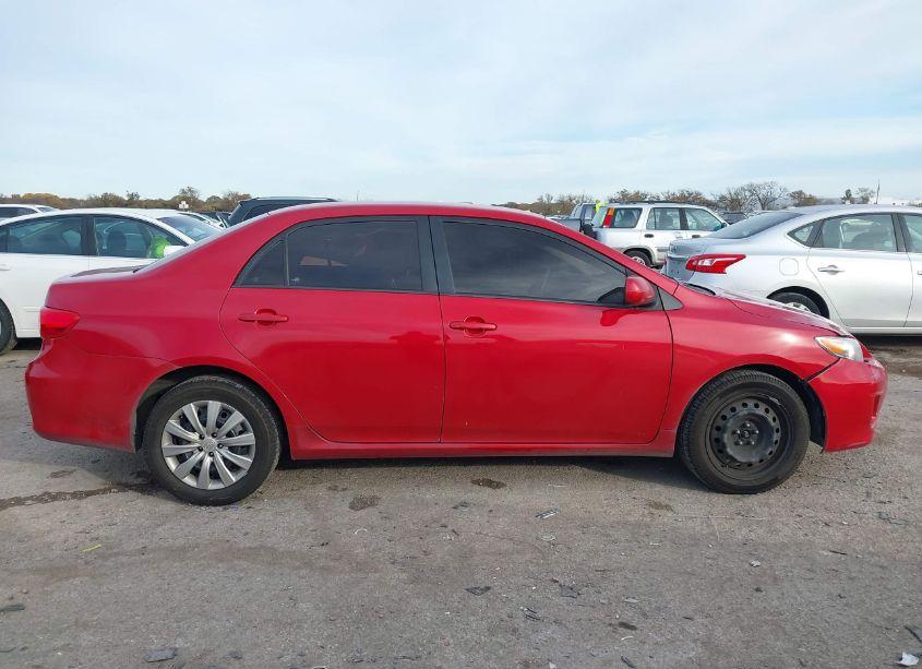 Photo 13 of 2012 Toyota Corolla LE (VIN 2T1BU4EE4CC846148)