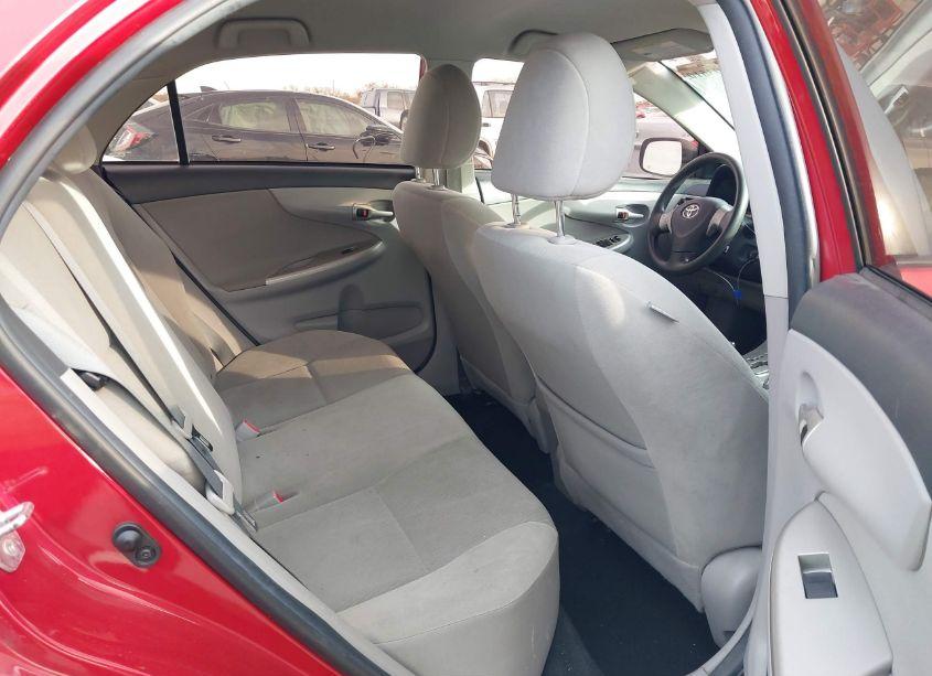 Photo 8 of 2012 Toyota Corolla LE (VIN 2T1BU4EE4CC846148)