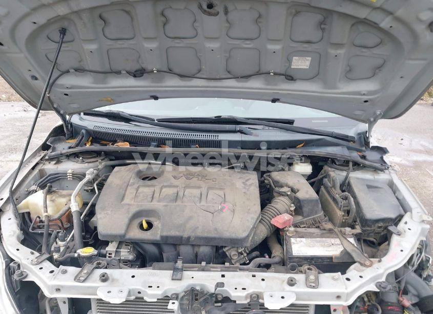 Photo 10 of 2012 Toyota Corolla LE (VIN 2T1BU4EE4CC873088)