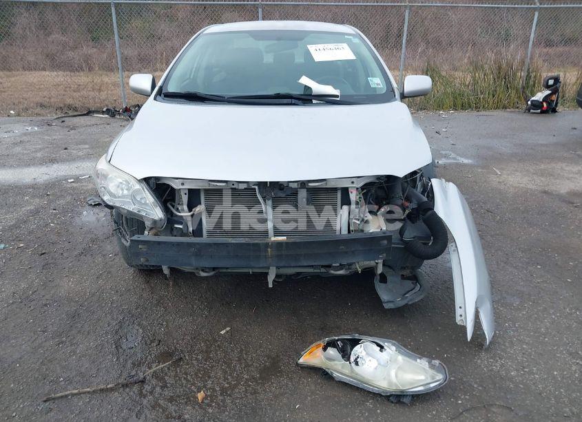 Photo 12 of 2012 Toyota Corolla LE (VIN 2T1BU4EE4CC873088)